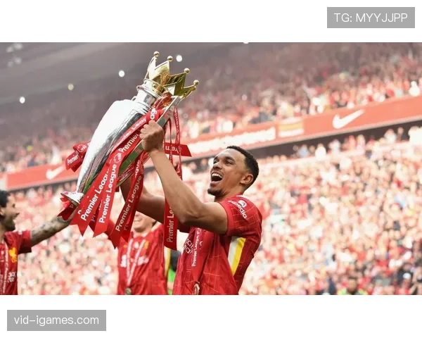 欧冠1-4决赛首回合全部结束,英超三队保持不败,德甲仅拜仁取分