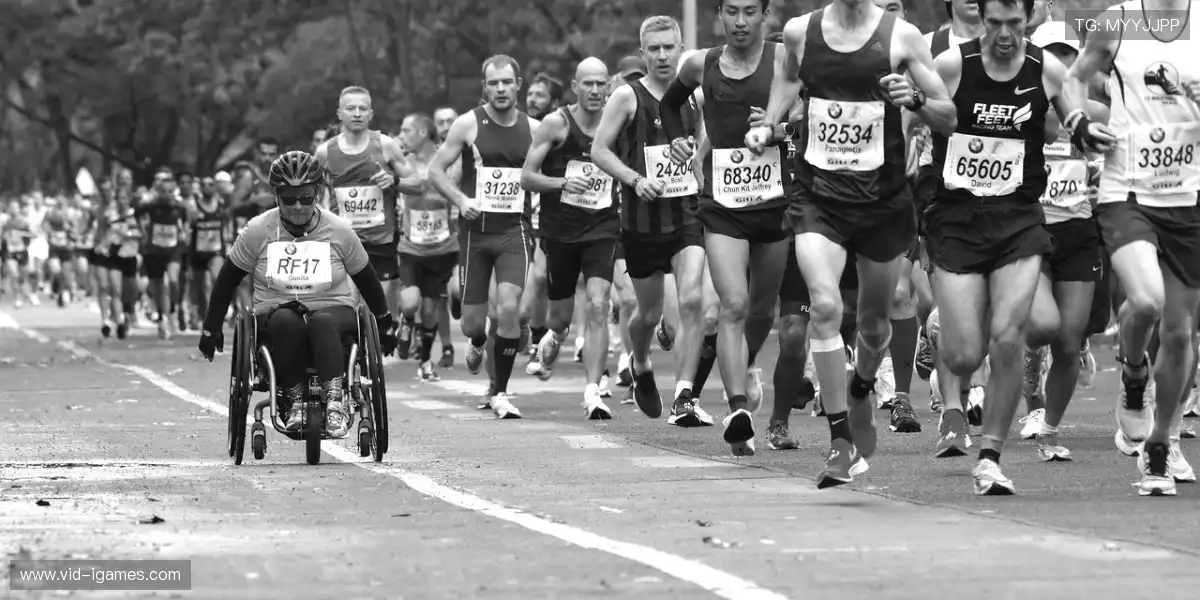 🔥球迷高唱队歌，夜空被热情点亮！🏟️